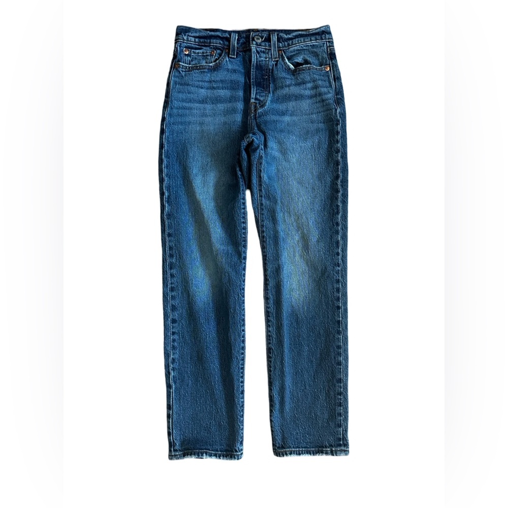 Levi’s WEDGIE STRAIGHT Jean PREMIUM DENIM Blue Medium Wash Women’s Size 25.